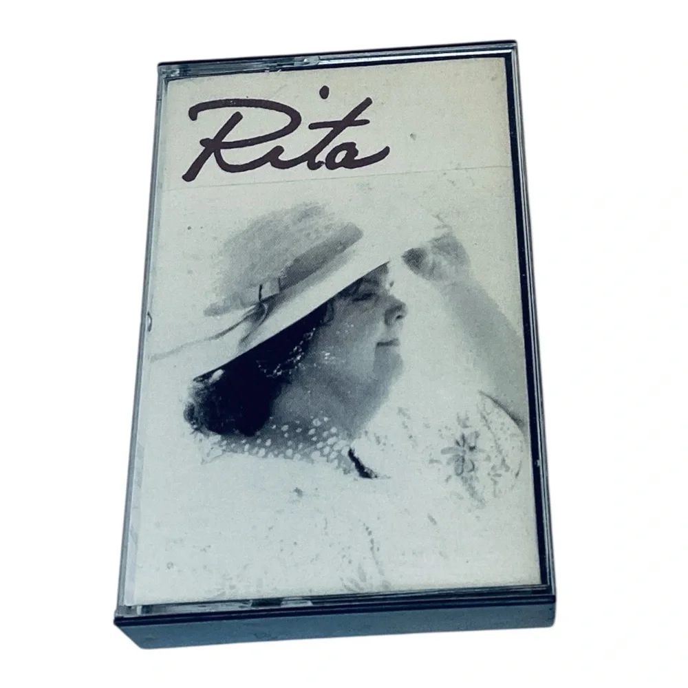 🦄 1989 Rita MacNeil - Rita Cassette Tape - Picture 1 of 9